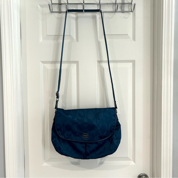 Coach Navy Crossbody Bag - Picture 8 of 16